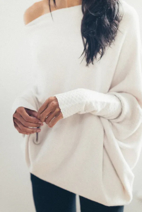 Elina | Oversized Off-Shoulder Pullover